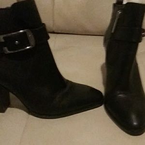 Ankle boots